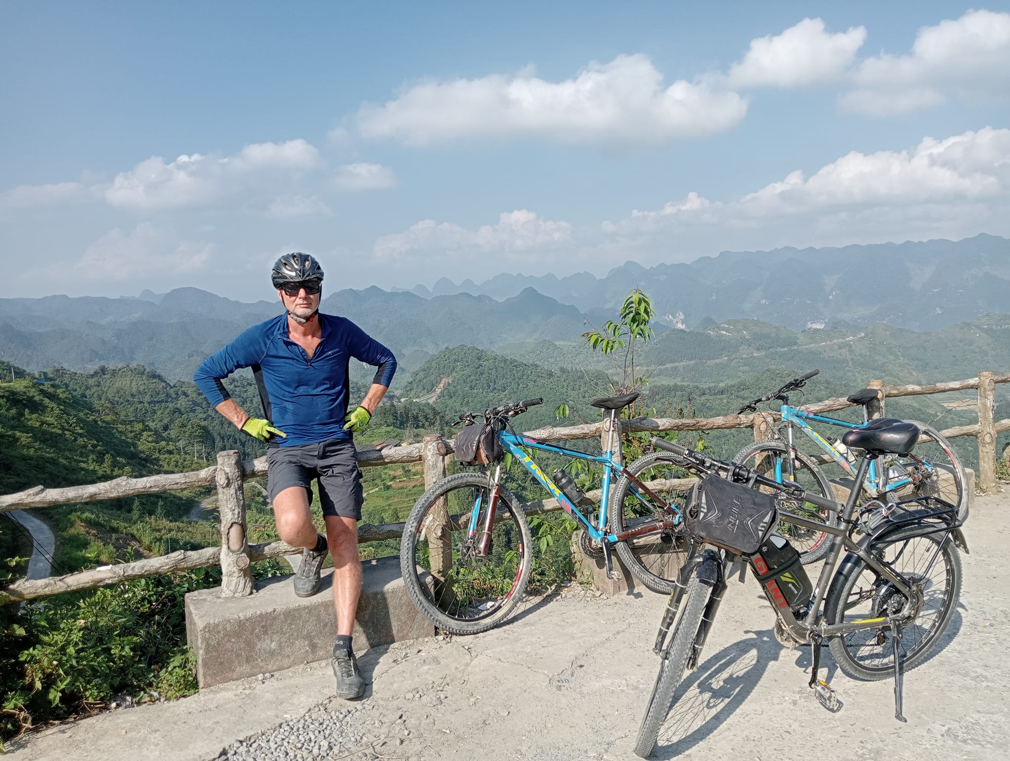 Ha Giang Bicycle Trip from Hanoi 3 Days